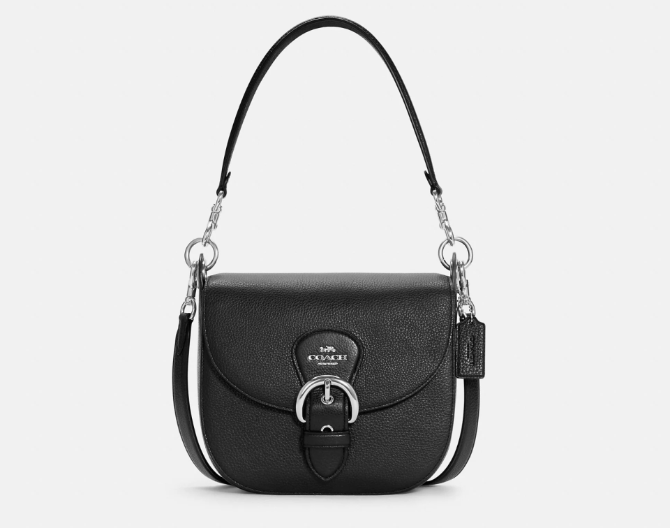 Kleo Shoulder Bag 23 in black (Photo via Coach Outlet)