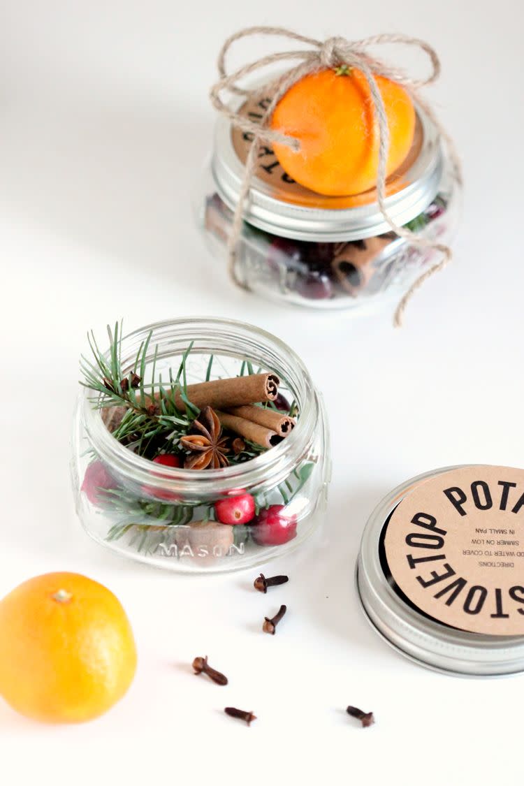 Stovetop Potpourri DIY Gift