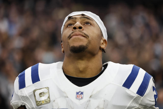 Will Colts' Jonathan Taylor return to the field Sunday?