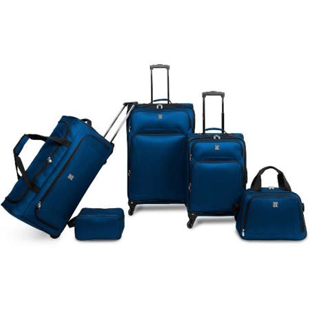 Protege 5-Piece Luggage Set w/ Carry On and Checked Bag. (Photo: Walmart)