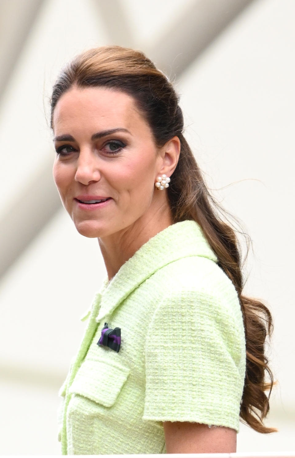 Kate&#39;s smoky eye and earrings were the focus, as her pulled up hair framed her face