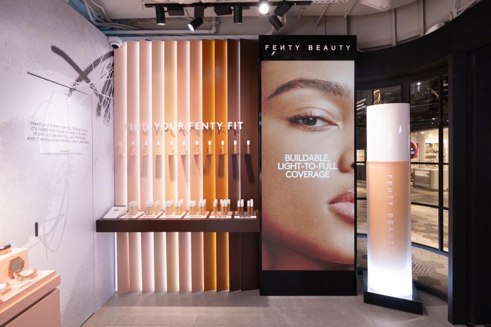 Fenty Beauty香港旗艦店限定登場！Rihanna自家品牌亞洲首間店，美妝迷準備課金話題粉底液、修容捧、Lip Gloss推薦