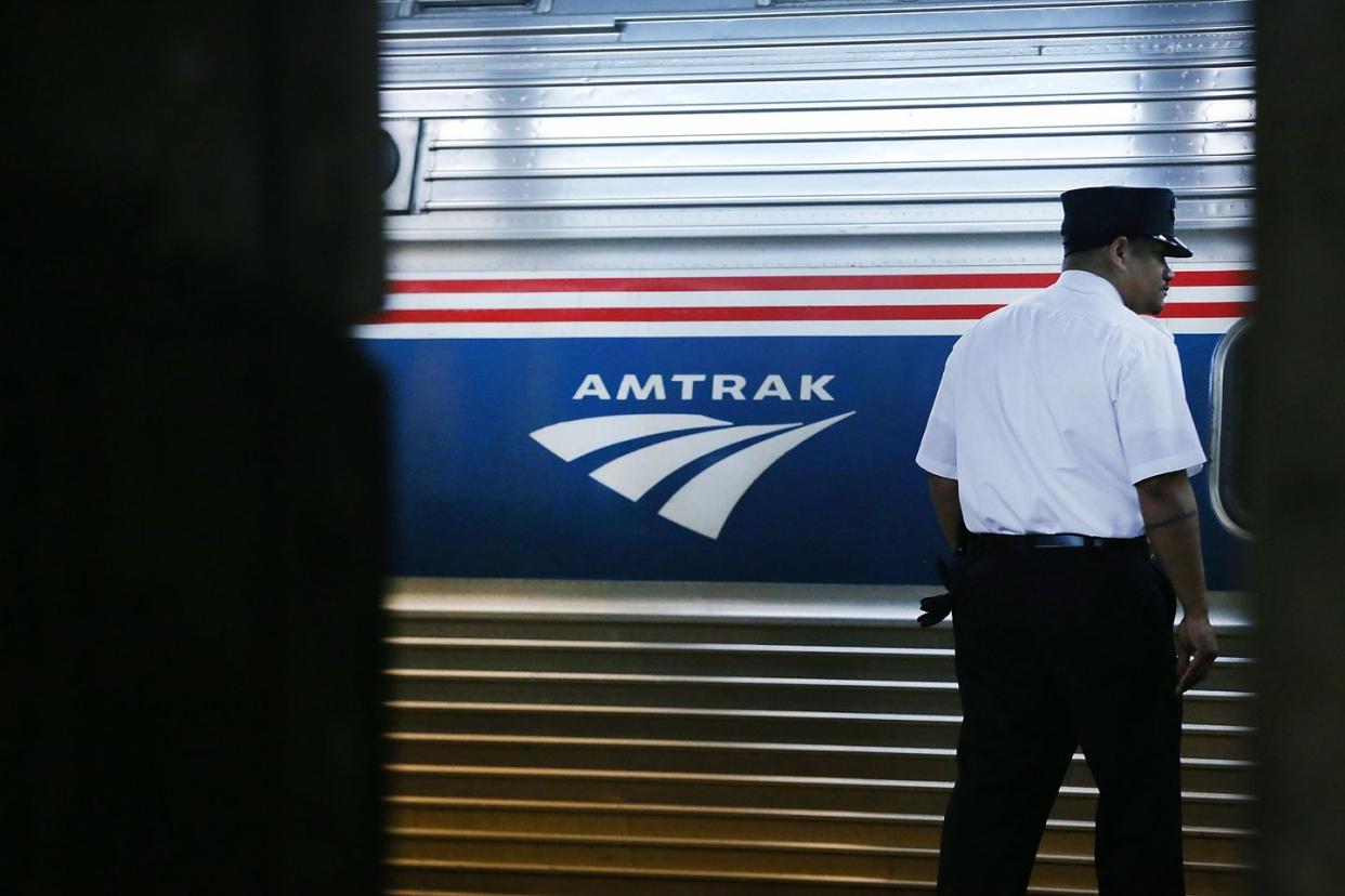 amtrak offers glimpse into nyc penn station infrastructure renewal work