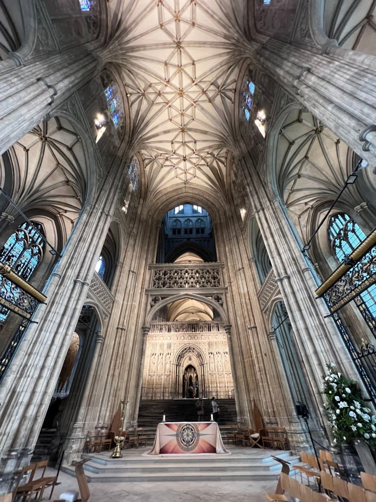 The famed cathedral, southeast of London, is set to welcome about 750 people each on Thursday and Friday nights for the ’90s-themed event.