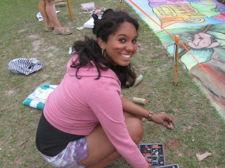 Sidewalk chalk artists will take over James Weldon Johnson Park Saturday in downtown Jacksonville.