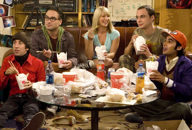 The Big Bang Theory - Series Premiere Pilot Cast Photo