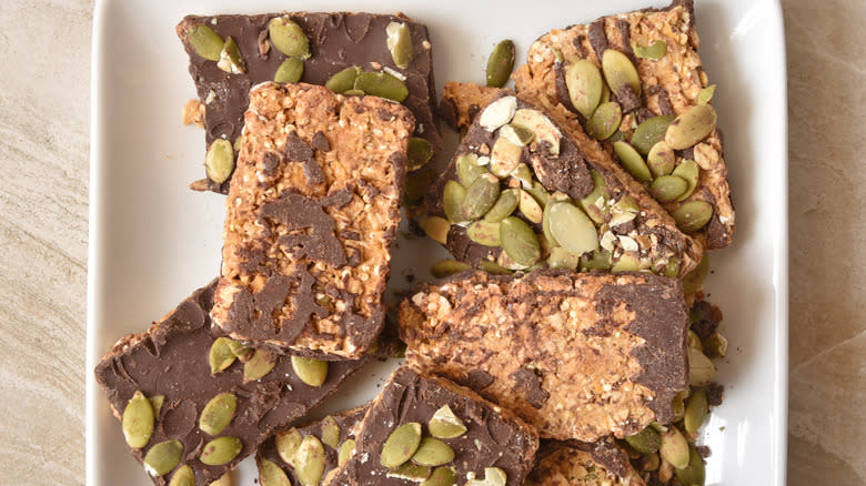 Granola bark with pumpkin seeds