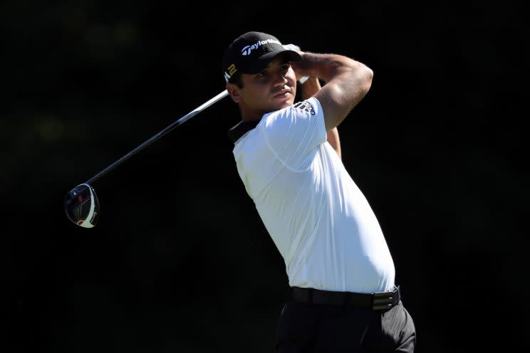 Jason Day plays on Day 1 of the Deutsche Bank Championship. (Getty Images)