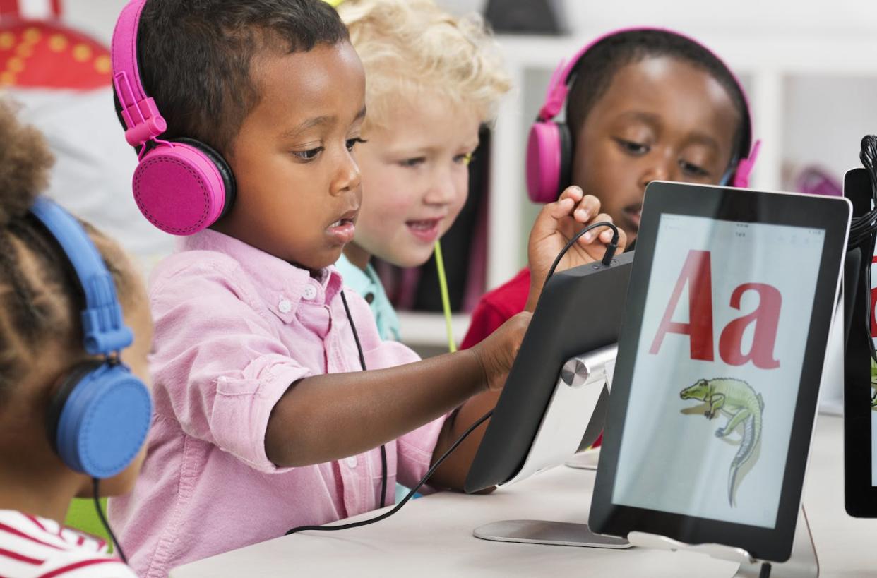 Can today's educational technology deliver on its promise? <a href="https://www.gettyimages.com/detail/photo/students-learning-alphabet-with-digital-tablets-royalty-free-image/699084035?phrase=technology+classroom&adppopup=true" rel="nofollow noopener" target="_blank" data-ylk="slk:Ariel Skelley via Getty Images;elm:context_link;itc:0;sec:content-canvas" class="link ">Ariel Skelley via Getty Images</a>