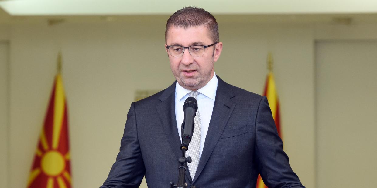 Hristijan Mickoski, Parteivorsitzender der VMRO-DPMNE und gewählter Premierminister von Nordmazedonien, am 6. Juni 2024 im Präsidentenbüro in Skopje.<span class="copyright">Robert Atanasovski / AFP</span>