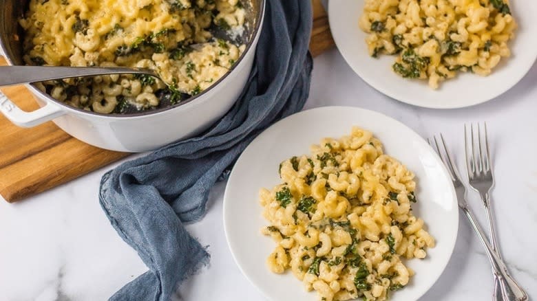 mac and cheese with greens