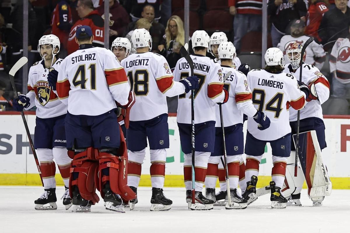 Reinhart scores twice, Bobrovsky makes 31 saves as Panthers beat Devils 4-3  for their first win, Sports