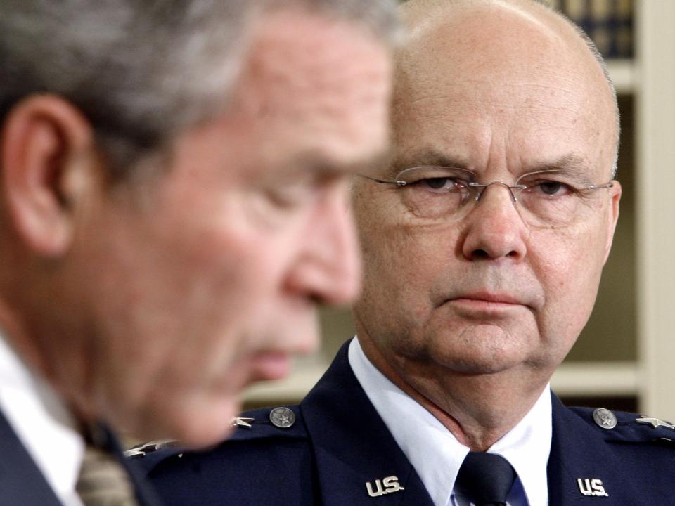 George Bush and CIA chief Michael Hayden