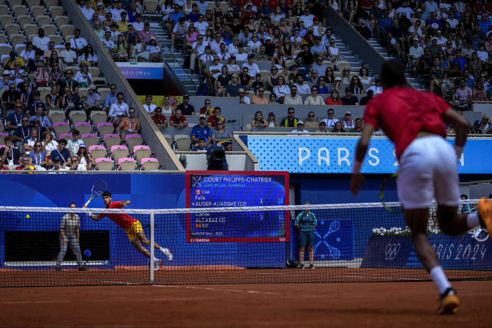 Carlos Alcaraz reaches the Olympics men's tennis singles final by