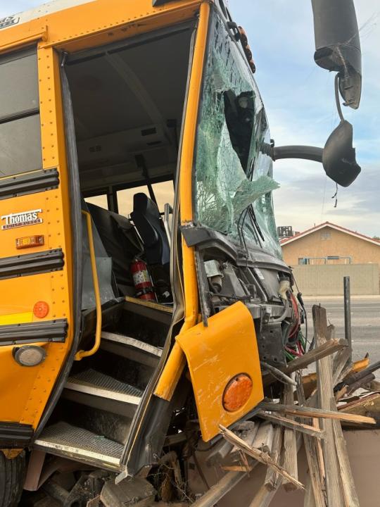 Bus crash on Oct. 13, 2023 (KLAS)