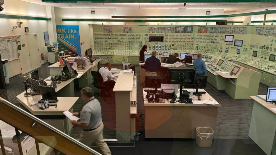 Workers at Diablo Canyon nuclear power plant train in the facility’s simulated operations center in April 2024. Joe Tarica/jtarica@thetribunenews.com