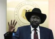 South Sudan's President Salva Kiir gestures during a news conference in Juba December 18, 2013. REUTERS/Goran Tomasevic