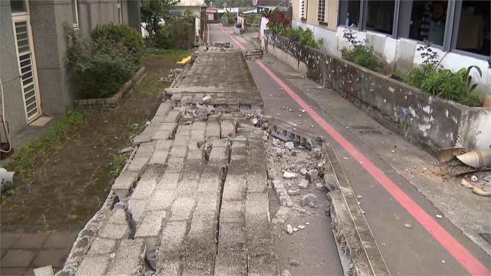 民視獨家挺進花蓮和平村　餘震不斷居民衝空地搭帳篷避難