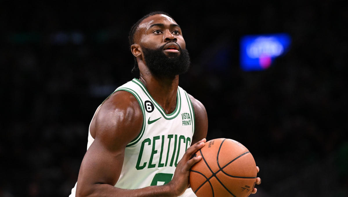 Celtics' Jaylen Brown debuts new mask at 2023 NBA AllStar Game