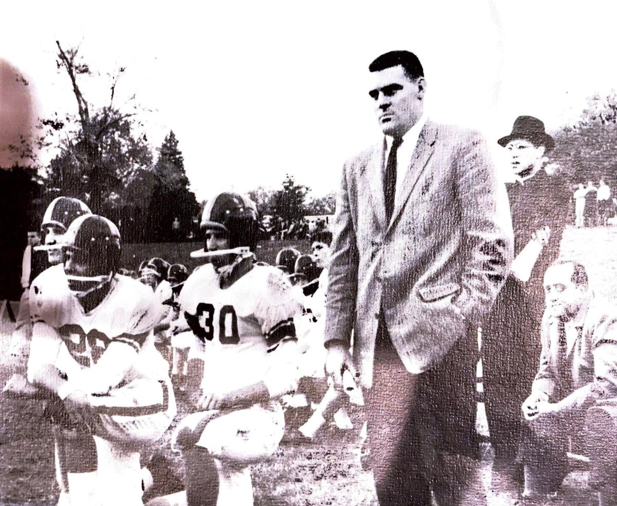 : Captain Comeback vs. The Blue Raiders: 1960s Football