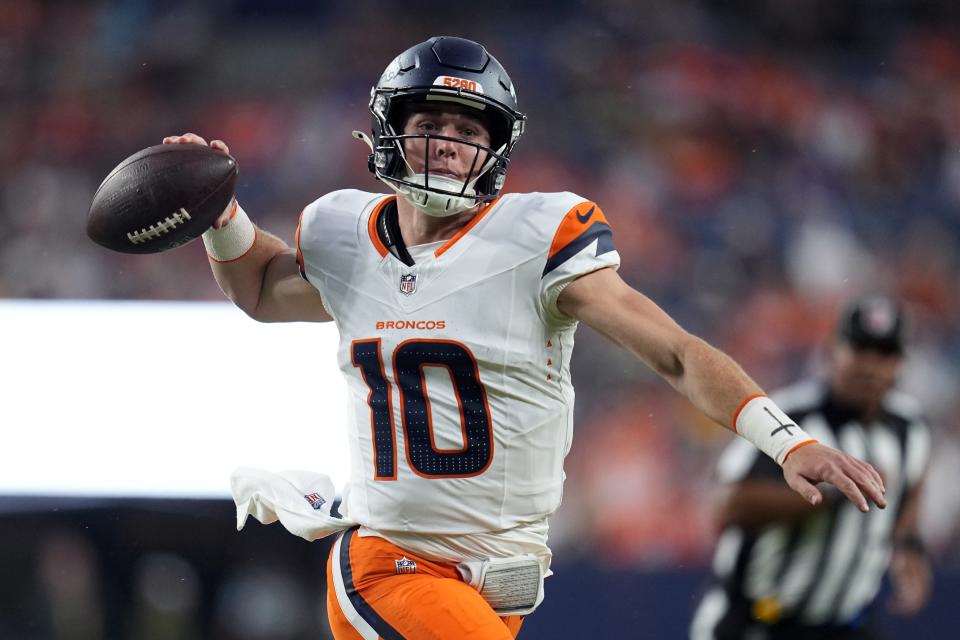 Quarterback Denver Broncos Bo Nicks adalah salah satu bintang aksi pramusim Minggu ke-2. (Foto AP/Jack Dempsey)