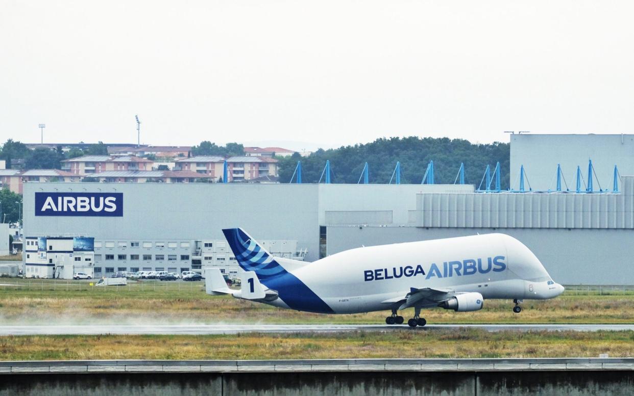 Airbus Beluga super-transporter  - Bloomberg/Balint Porneczi