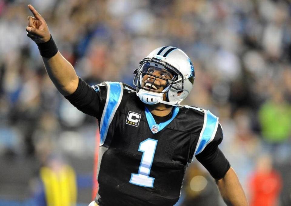The Carolina Panthers will wear black jerseys in Super Bowl 50 after the Denver Broncos, deemed the home team, picked white.