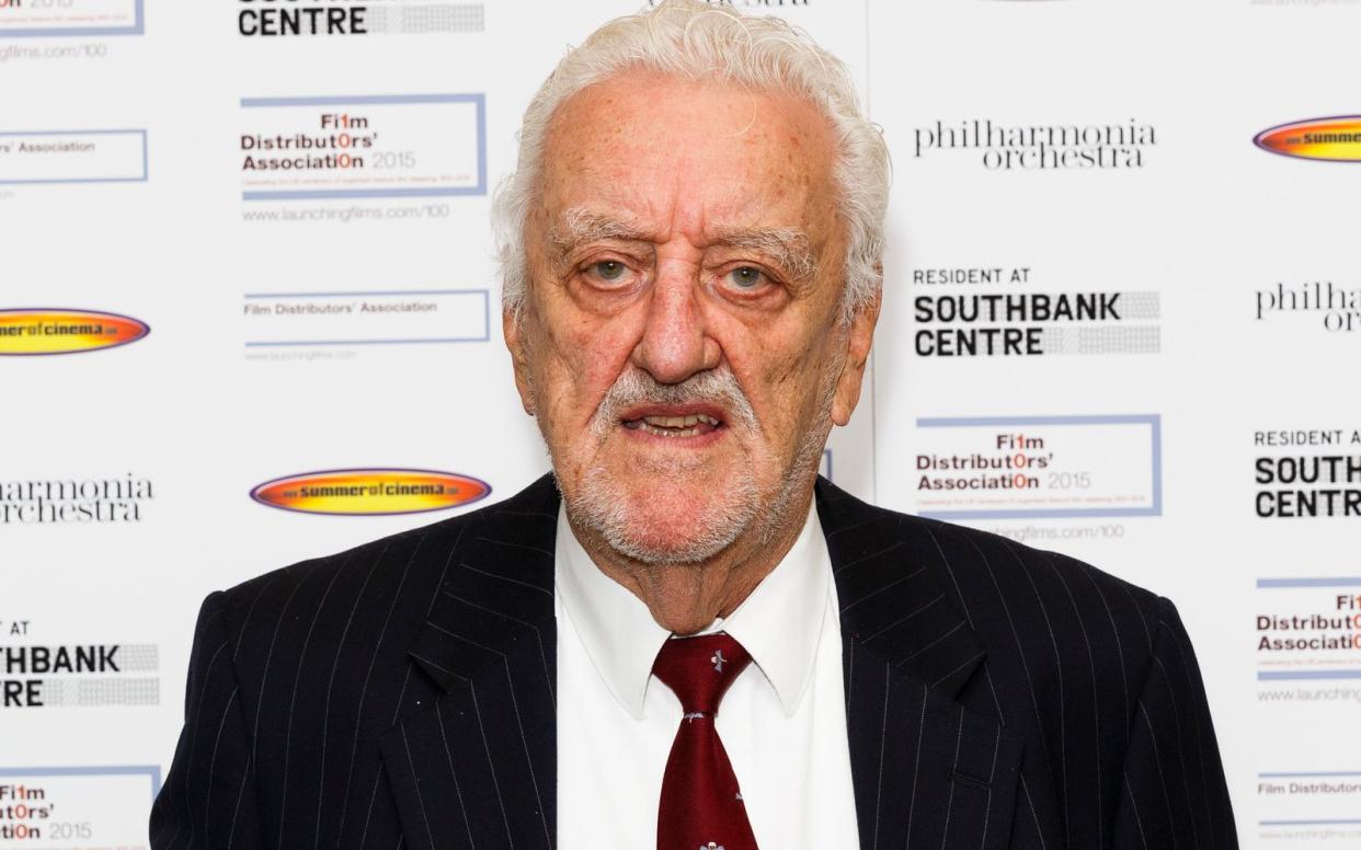 Bernard Cribbins war sowohl auf den Kinoleinwänden als auch in der Serienlandschaft eine wahre Legende. Nun starb der Schauspieler im Alter von 93 Jahren.  (Bild: 2015 Getty Images/Tristan Fewings)