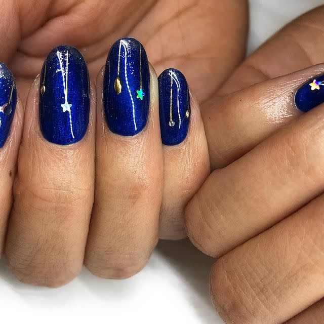 15) Sapphire and Silver Nails