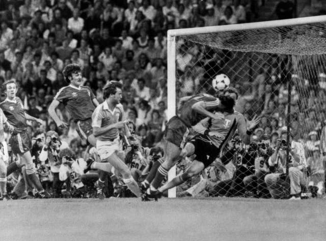 Francis heads the winning goal past Malmo goalkeeper Jan Moller