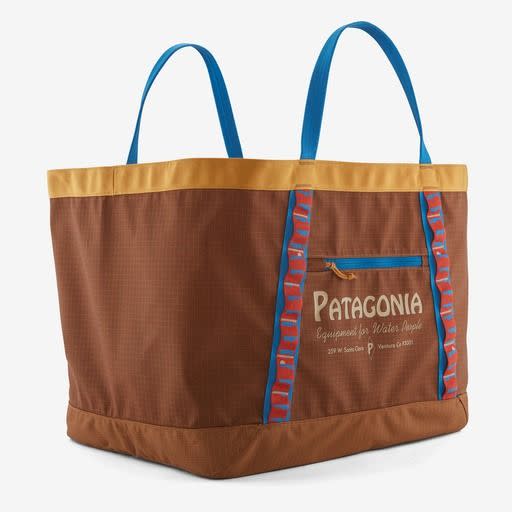 <p><a href="https://go.redirectingat.com?id=74968X1596630&url=https%3A%2F%2Fwww.patagonia.com%2Fproduct%2Fblack-hole-gear-tote-bag-61-liters%2F196924293700.html&sref=https%3A%2F%2Fwww.esquire.com%2Flifestyle%2Fg60514694%2Fhome-improvement-and-tools-gift-ideas%2F" rel="nofollow noopener" target="_blank" data-ylk="slk:Shop Now;elm:context_link;itc:0;sec:content-canvas" class="link rapid-noclick-resp">Shop Now</a></p><p>Black Hole® Gear Tote</p><p>patagonia.com</p><p>$119.00</p>