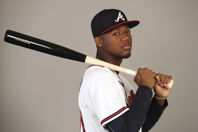 From Ken Griffey Jr. to the Braves' Ronald Acuña — is Major League Baseball  still not feeling hats to the back?