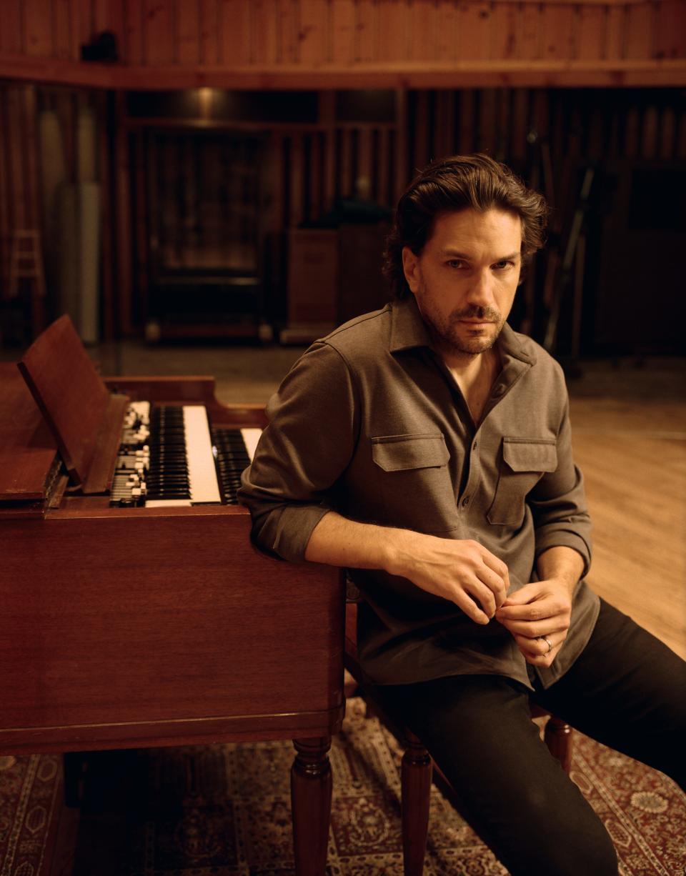 Broadway's Will Swenson will star as iconic singer Neil Diamond in "A Beautiful Noise," which will have a six-week pre-Broadway run in Boston starting in June.