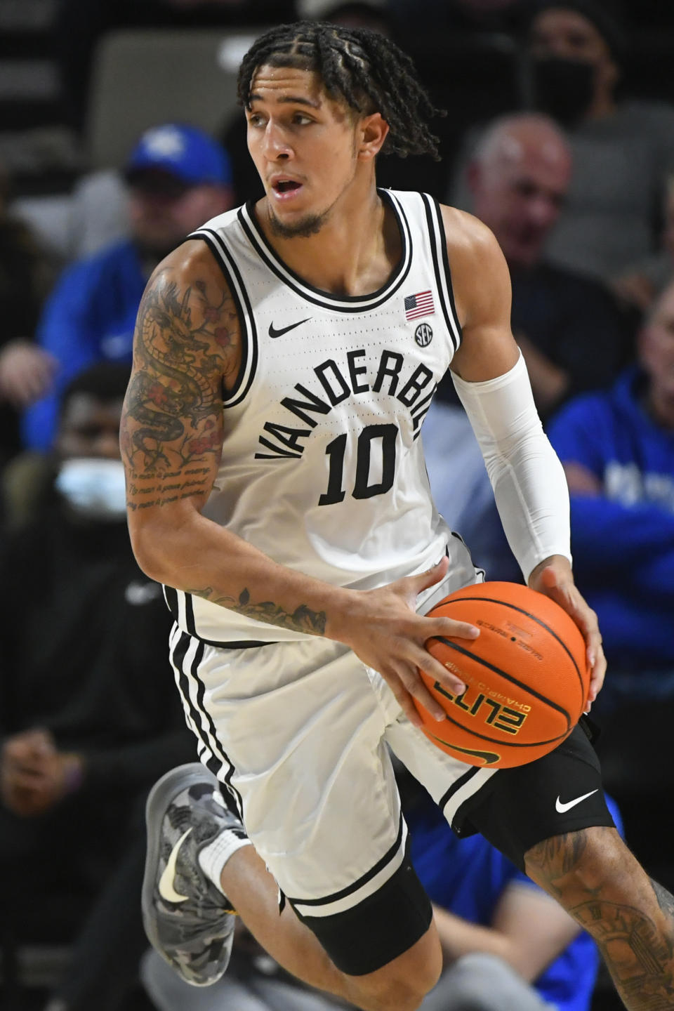 FILE — Vanderbilt forward Myles Stute plays against Kentucky during an NCAA basketball game Jan. 11, 2022, in Nashville, Tenn. Stute led the SEC in 3-point shooting at 43.2%. (AP Photo/John Amis, File)