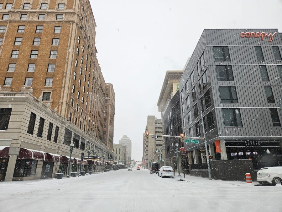 Union at Third, the Peabody in snow