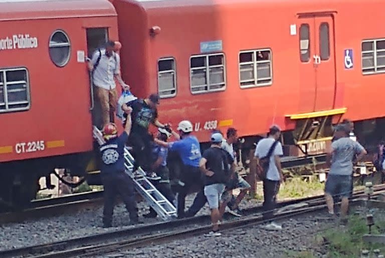 Accidente de tren a la altura de Vicente López