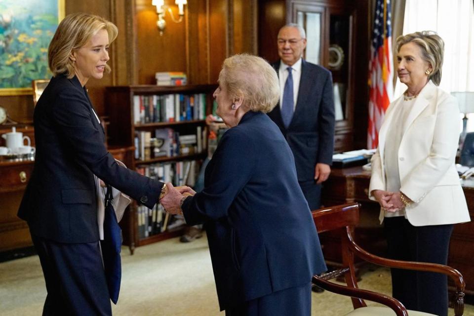 Esta no es la única aparición televisiva de Clinton, quien intervendrá junto a Albright y Powell en “Madame Secretary”.