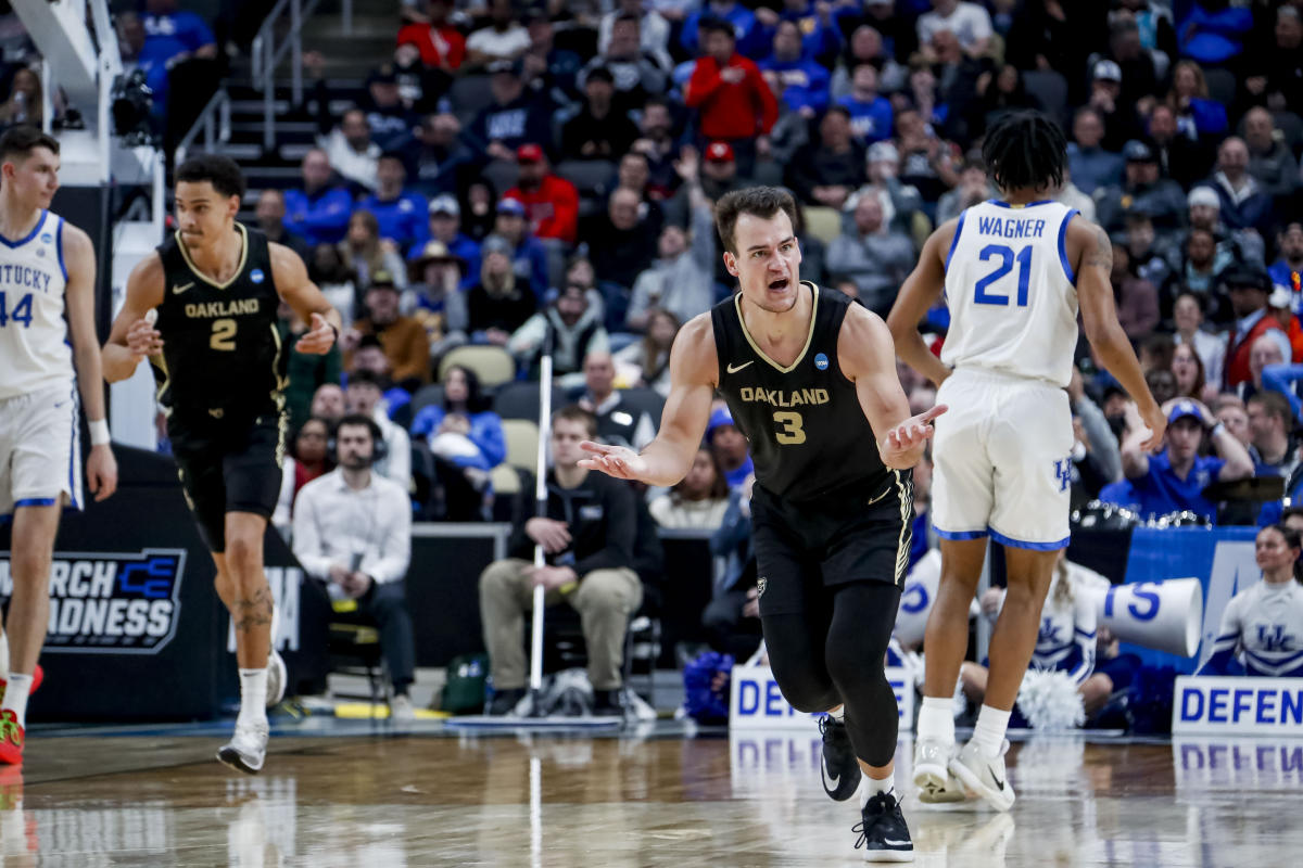 Rencontrez la première star de March Madness, Jack Gohlke, qui s’épanouit en tirant uniquement à 3 points