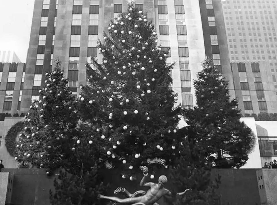The Rockefeller Center Christmas Trees in 1942 (Rockefeller Center)