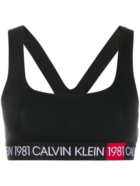 Calvin Klein運動內衣  約NT$1,098