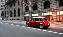 <p>En el año 2001 se lanzó una nueva versión que reemplazó a la anterior y que también fue un gran éxito de ventas.<br>Foto: MINI </p>