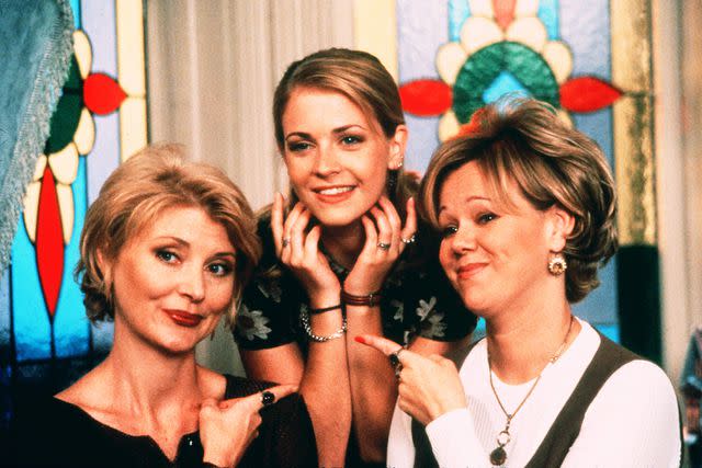 <p>Abc/Viacom/Kobal/Shutterstock</p> Beth Broderick, Melissa Joan Hart and Caroline Rhea on 'Sabrina the Teenage Witch' in 1996