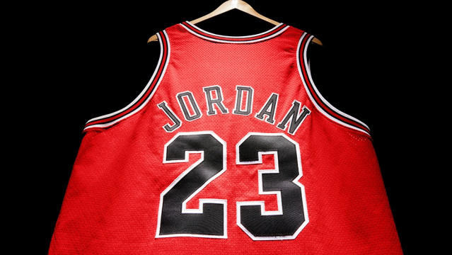 Michael Jordan's 1998 NBA Finals Sneakers Sell for a Record $2.2M – Robb  Report