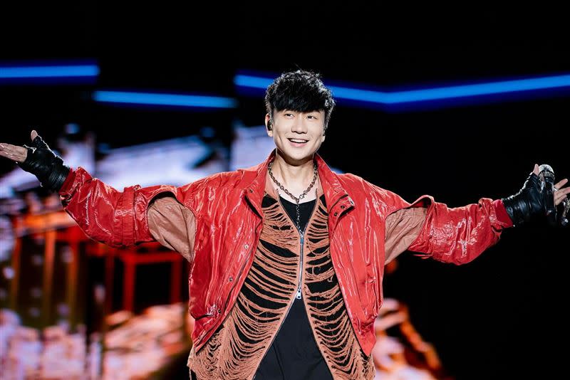 林俊傑8度入圍金曲獎最佳男歌手獎，今年憑著《重拾_快樂》將角逐第三座歌王寶座。（圖／翻攝自IG）