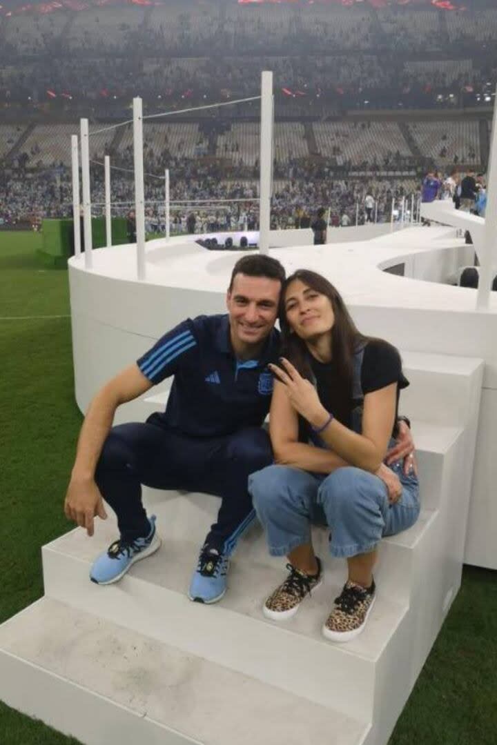 Lionel Scaloni junto a su esposa, la española, Elisa Montero