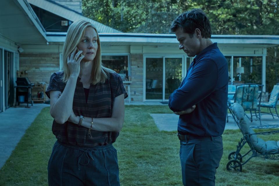 Laura Linney y Jason Bateman, en una escena de la tercera temporada de Ozark