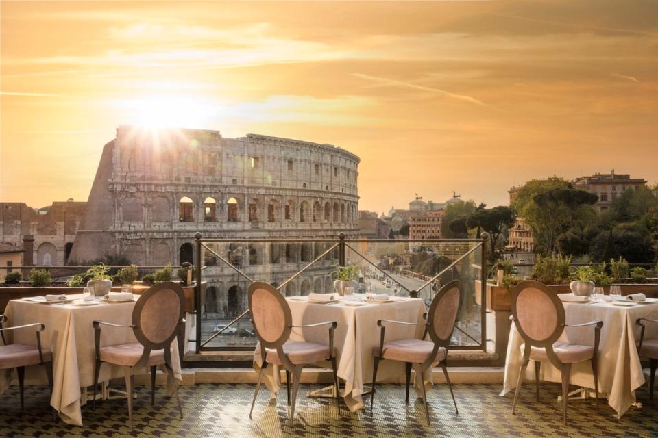 Dine overlooking the Colosseum at Aroma Restaurant (Palazzo Manfredi)