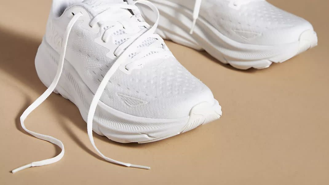 white sneakers for women