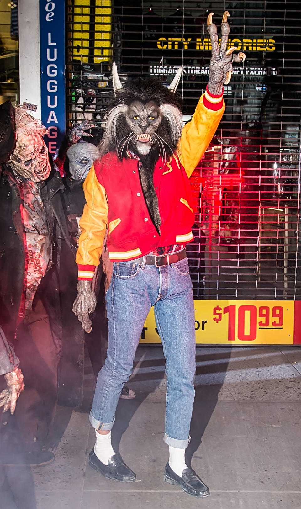 Heidi Klum dressed as Michael Jackson’s “Thriller” werewolf at her 2018 Halloween party. - Credit: MEGA