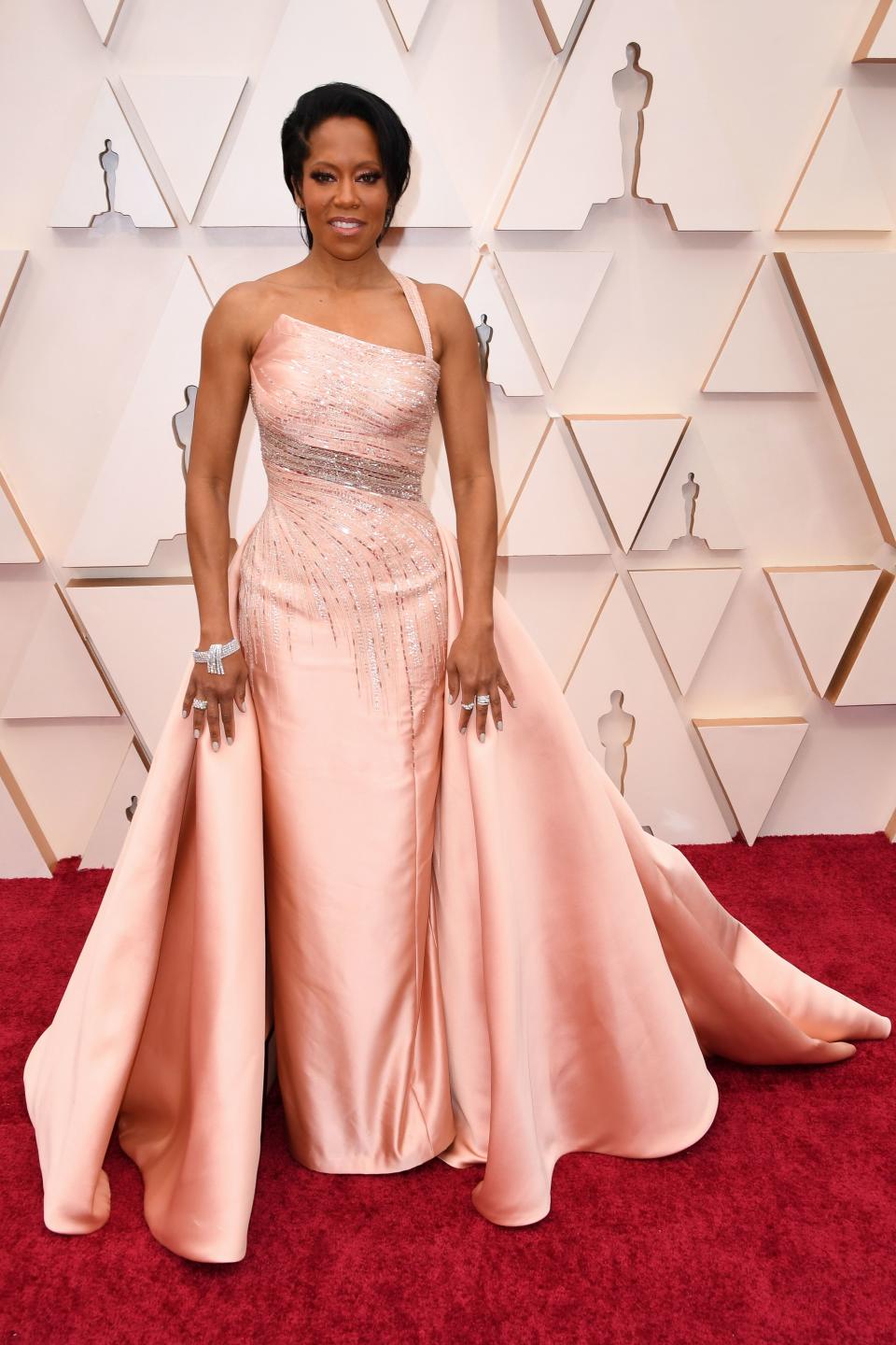 US actress Regina King arrives for the 92nd Oscars at the Dolby Theatre in Hollywood, California on February 9, 2020. (Photo by Robyn Beck / AFP) (Photo by ROBYN BECK/AFP via Getty Images)